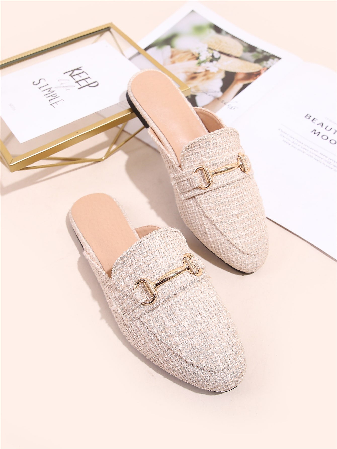 Women Apricot Metal Decor Flats, Fashionable Round Toe Loafer Mules