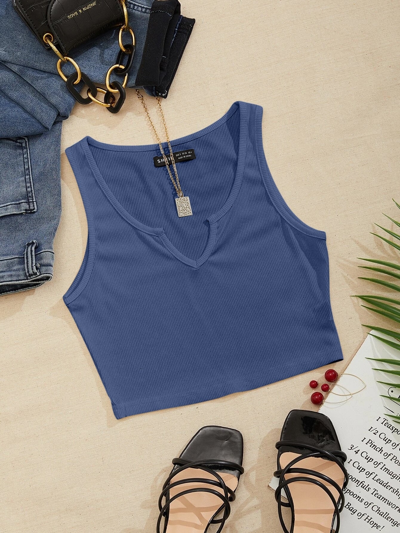 Notch Neck Rib-knit Tank Top