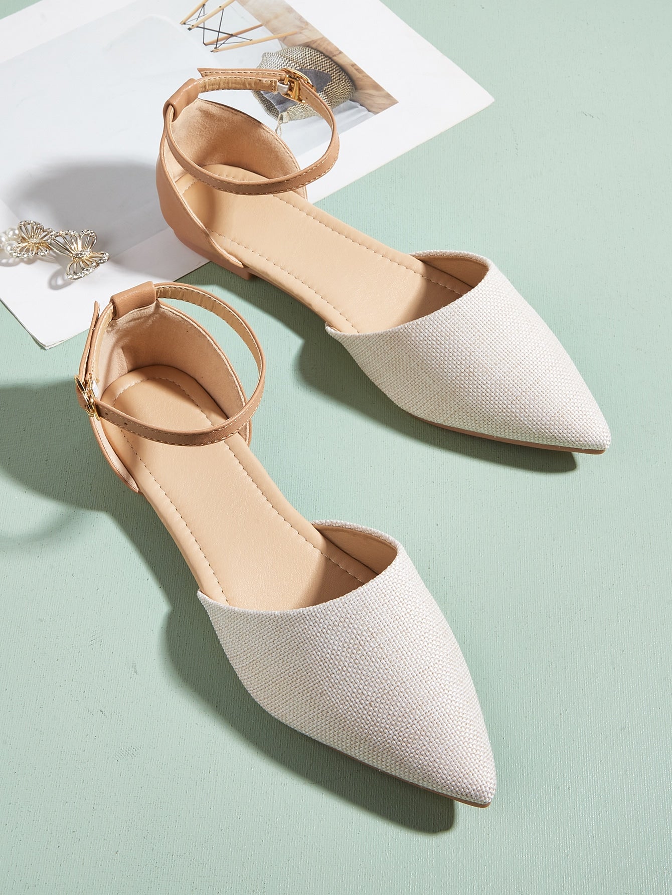 Minimalist Ankle Strap Flats,Lady's White Pointed Elegant and Comfortable Flat Outdoor Shoes