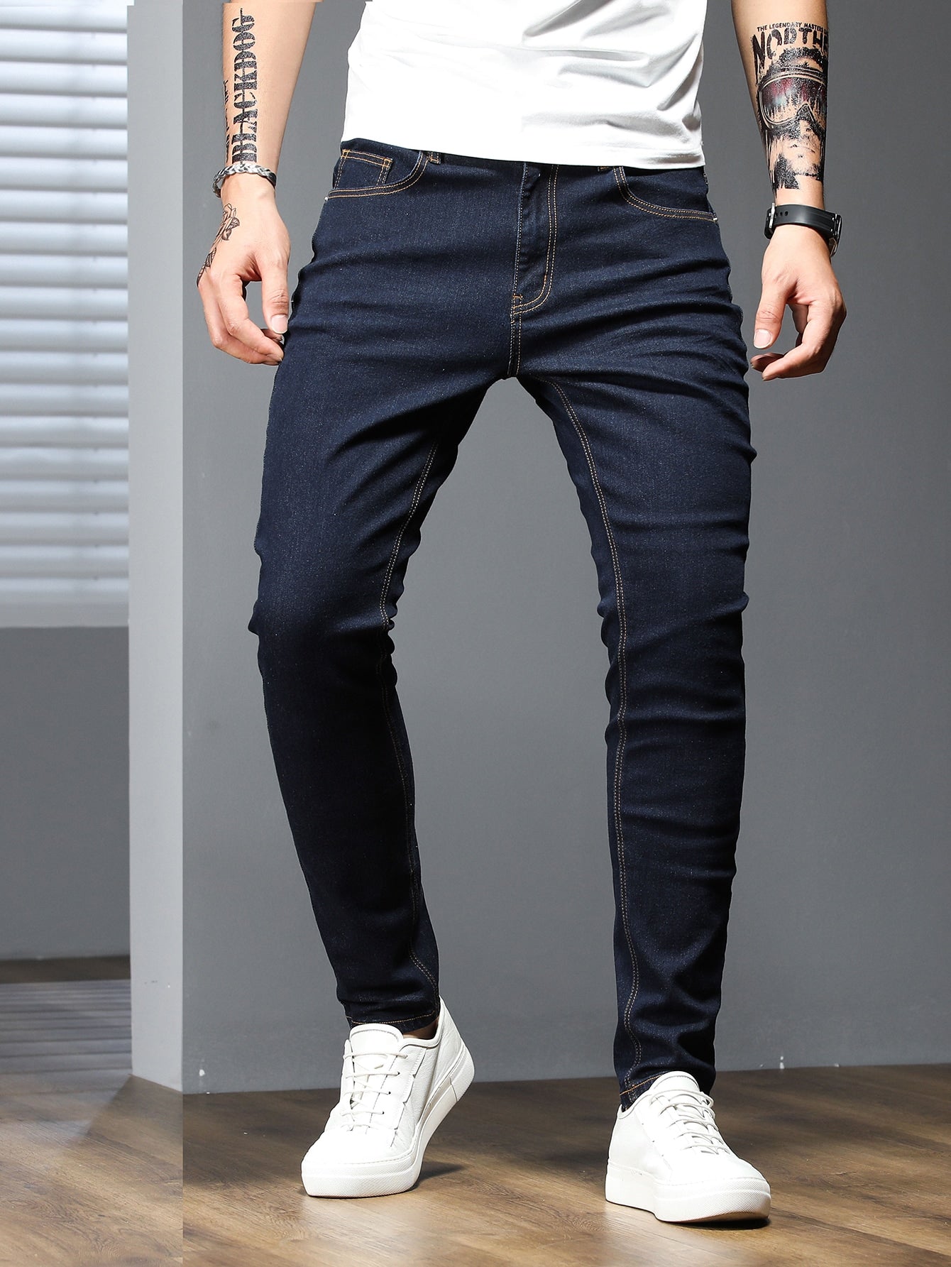 Men Cotton Solid Skinny Jeans