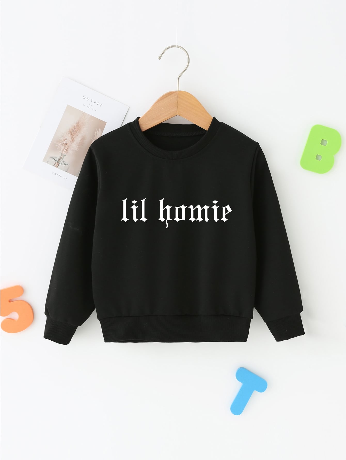 Young Boy 1 Piece Of Boys Casual Letter Print Round Neck Sweatshirt For Autumn And Winter