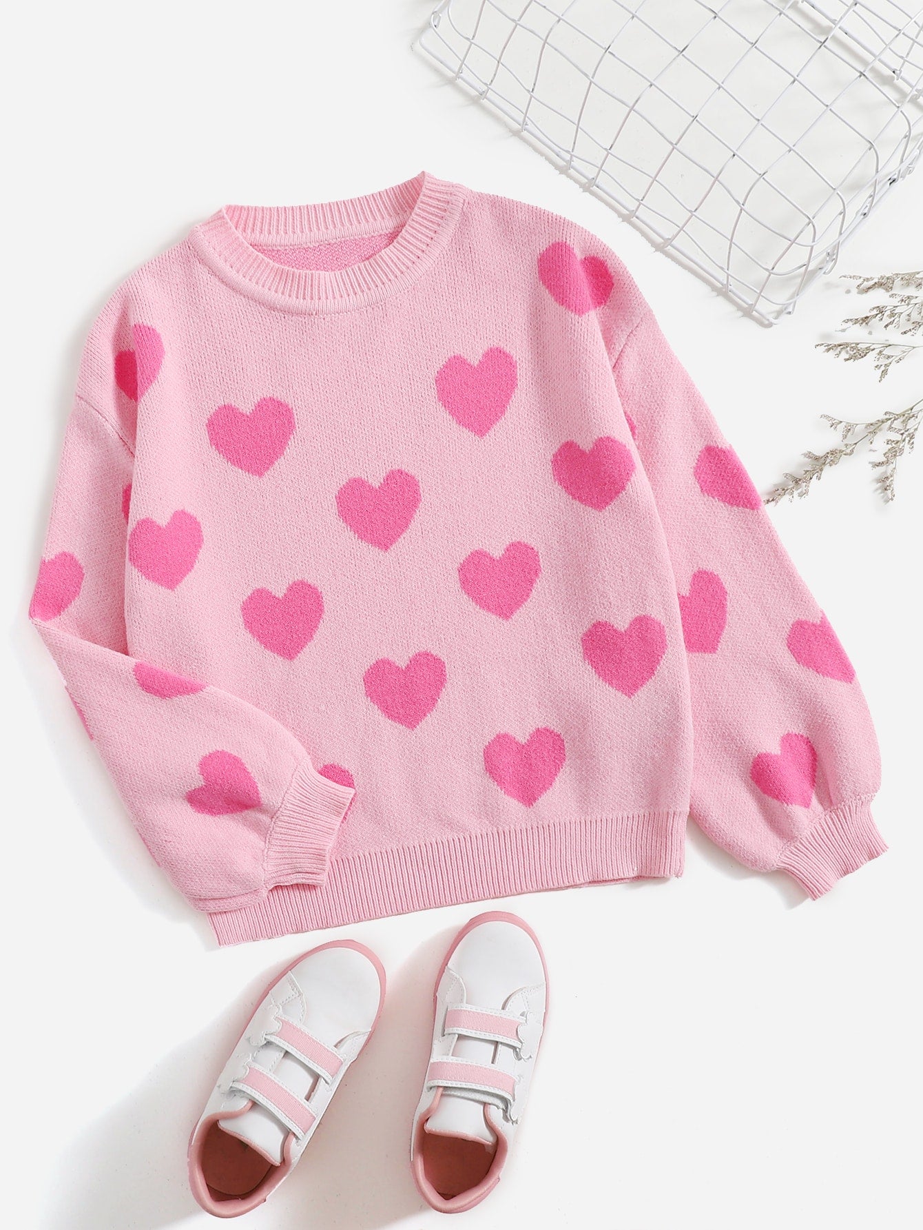 Tween Girl Heart Pattern Sweater