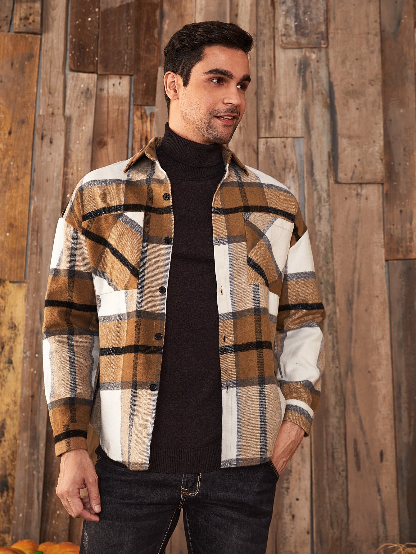 Loose Fit Men's Plaid Overcoat With Patch Pockets And Single-Breasted Closure