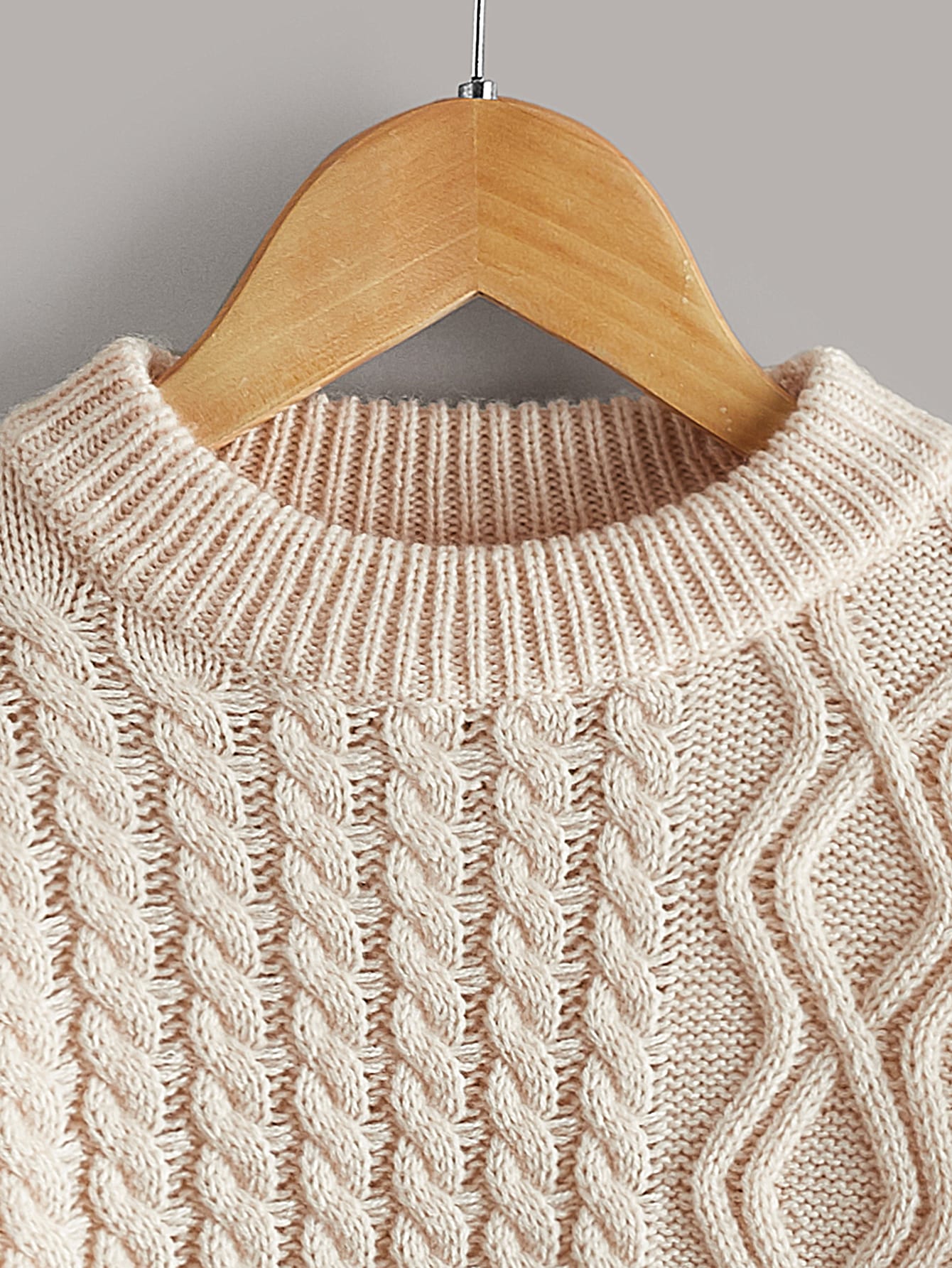 Young Girl Cable Knit High Low Hem Sweater