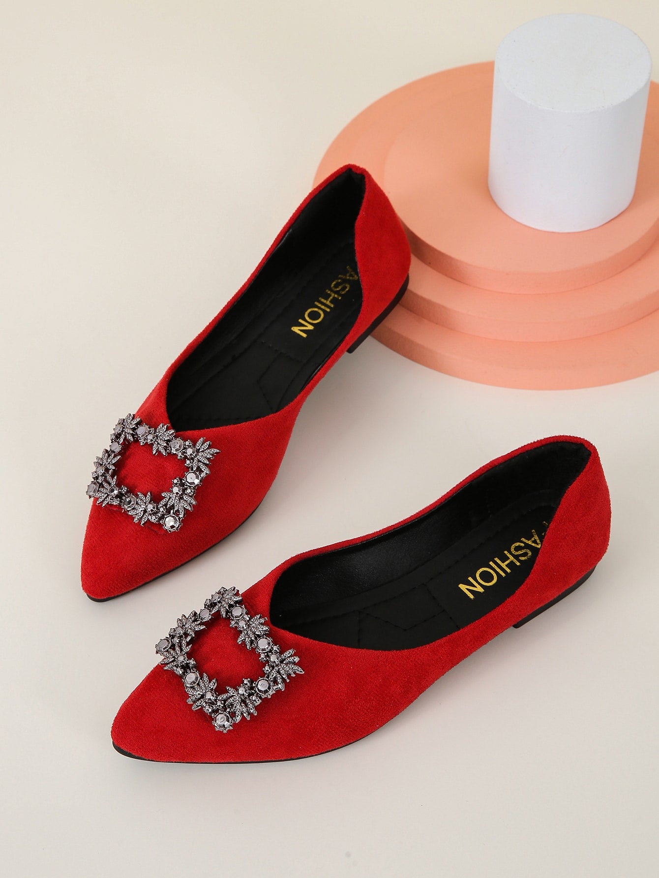 Metal Decor Point Toe Flats,Red pointy-toe low-heeled work shoes for women's in large size, suitable for all seasons