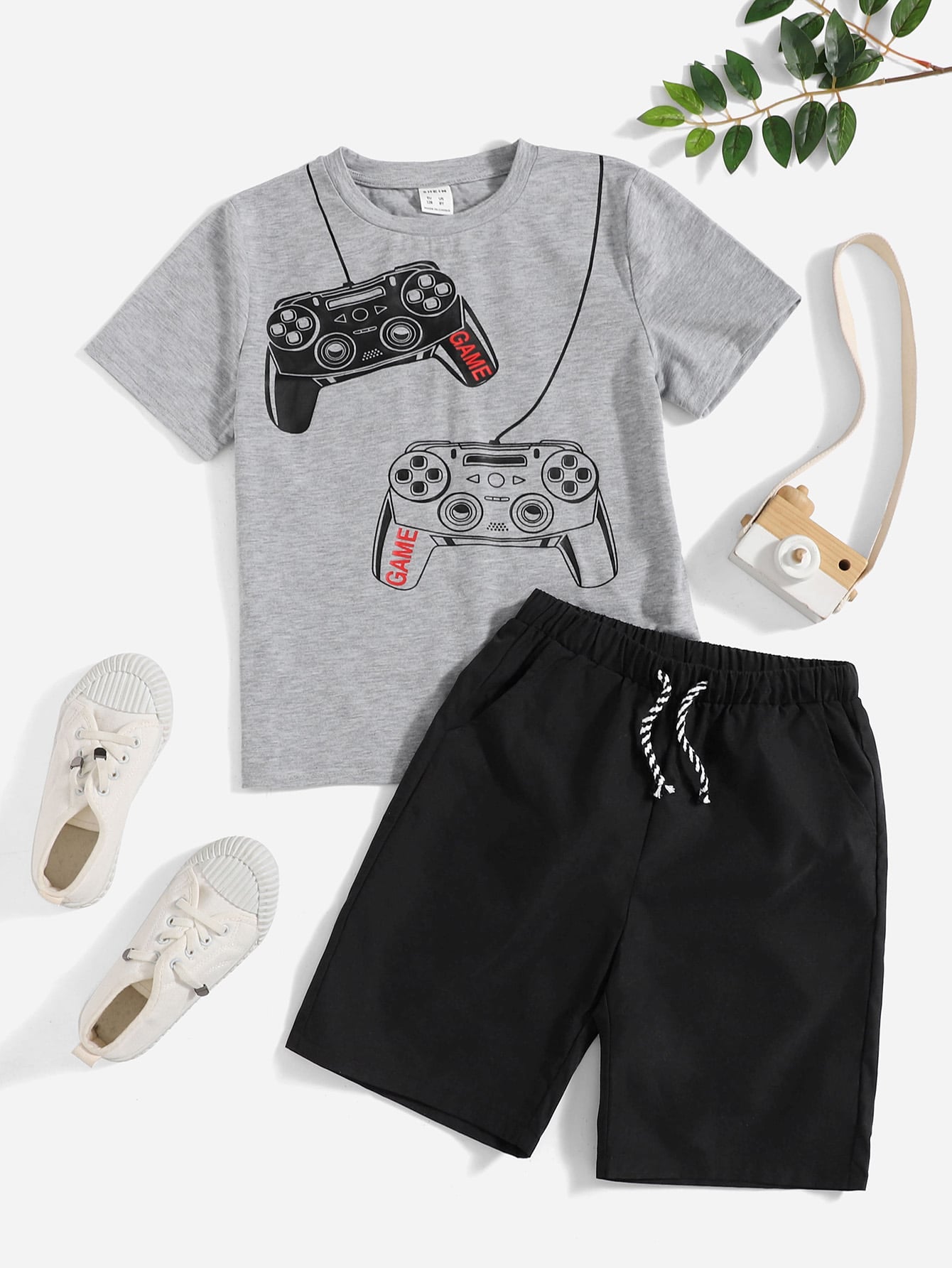 Tween Boys' Casual Comfortable Video Game Controller Pattern T-Shirt And Shorts Set