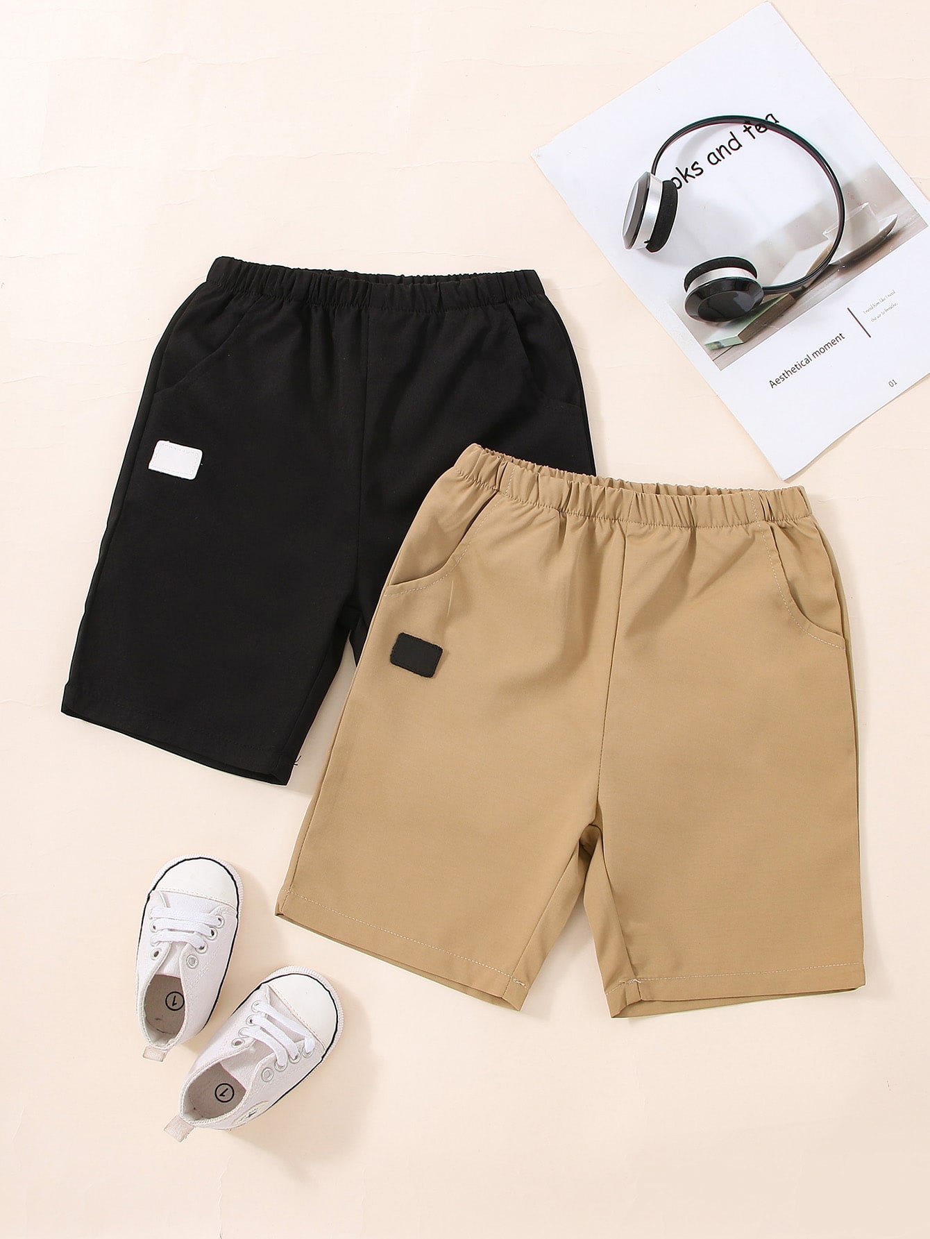 Young Boy 2pcs Patched Detail Shorts