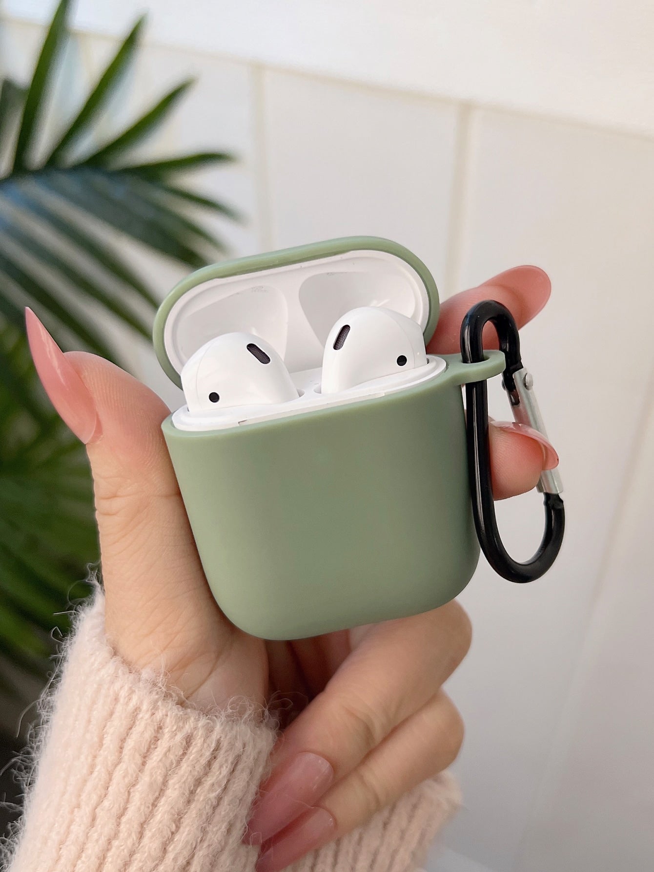 Plain Case Compatible With Airpods, Airpods Not Included