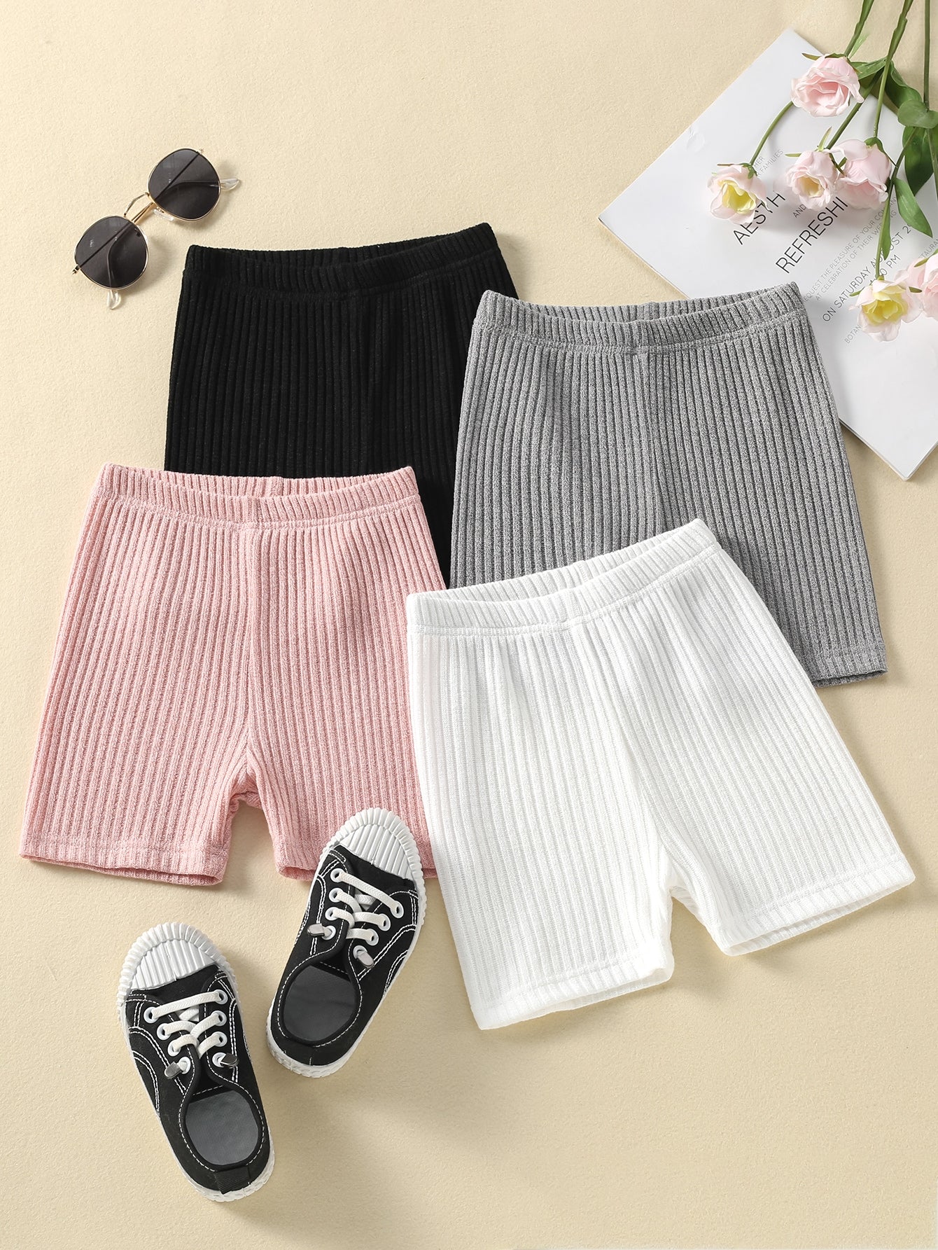 Young Girl 4pcs Ribbed Knit Biker Shorts