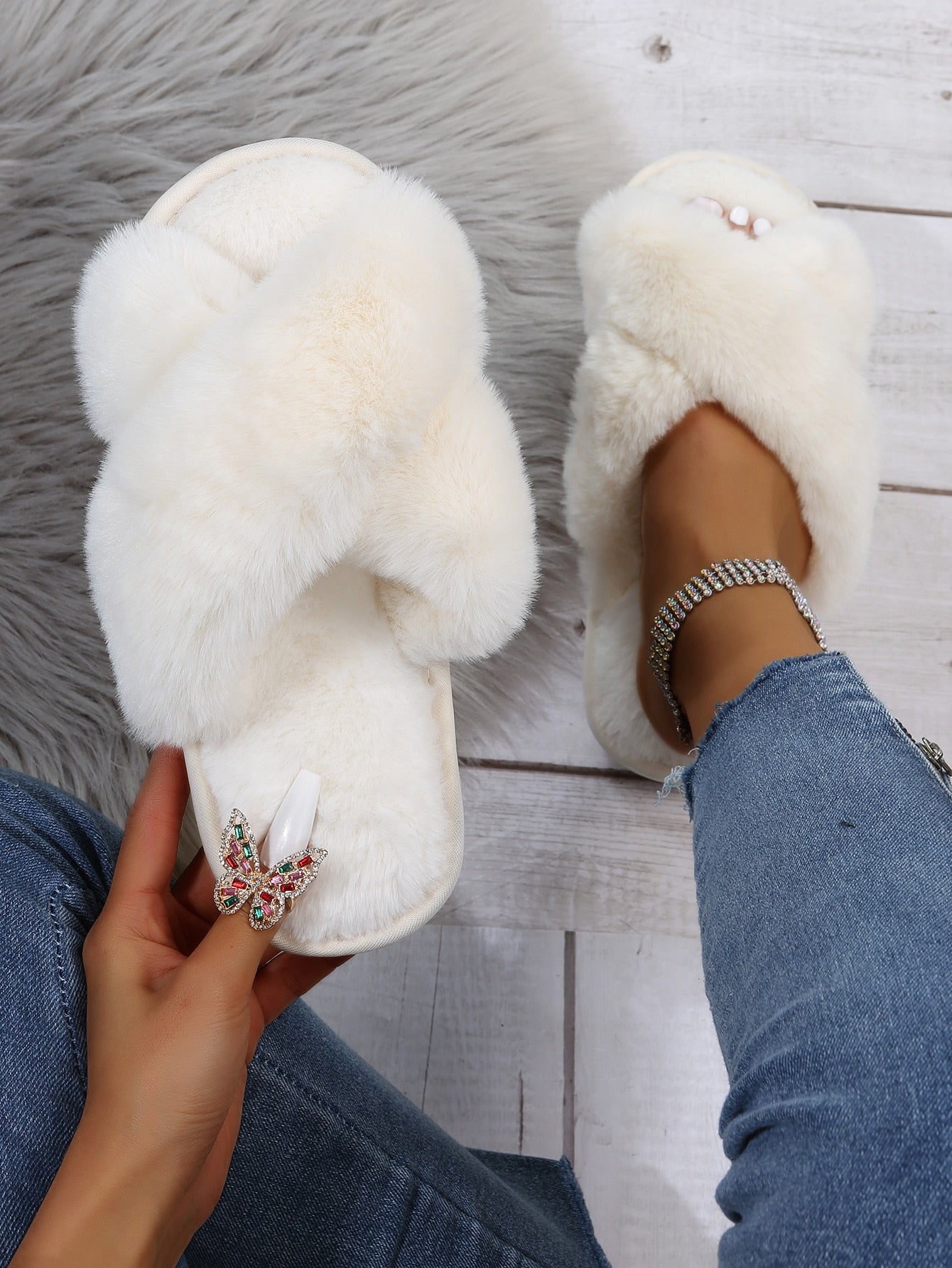 Women Criss Cross Fluffy Slippers, Flatform Open Toe Slippers For Bedrooms