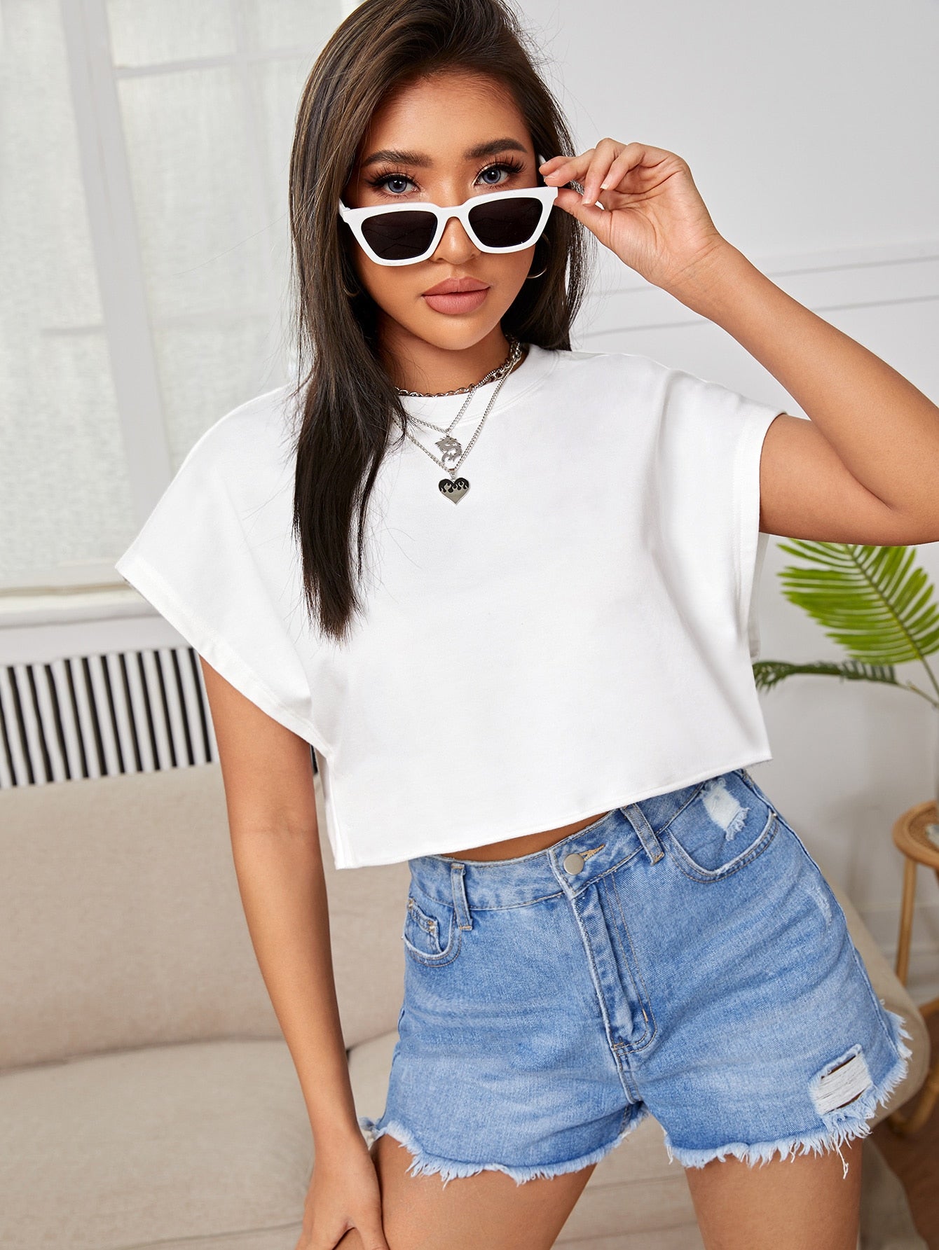 Batwing Sleeve Solid Crop Top