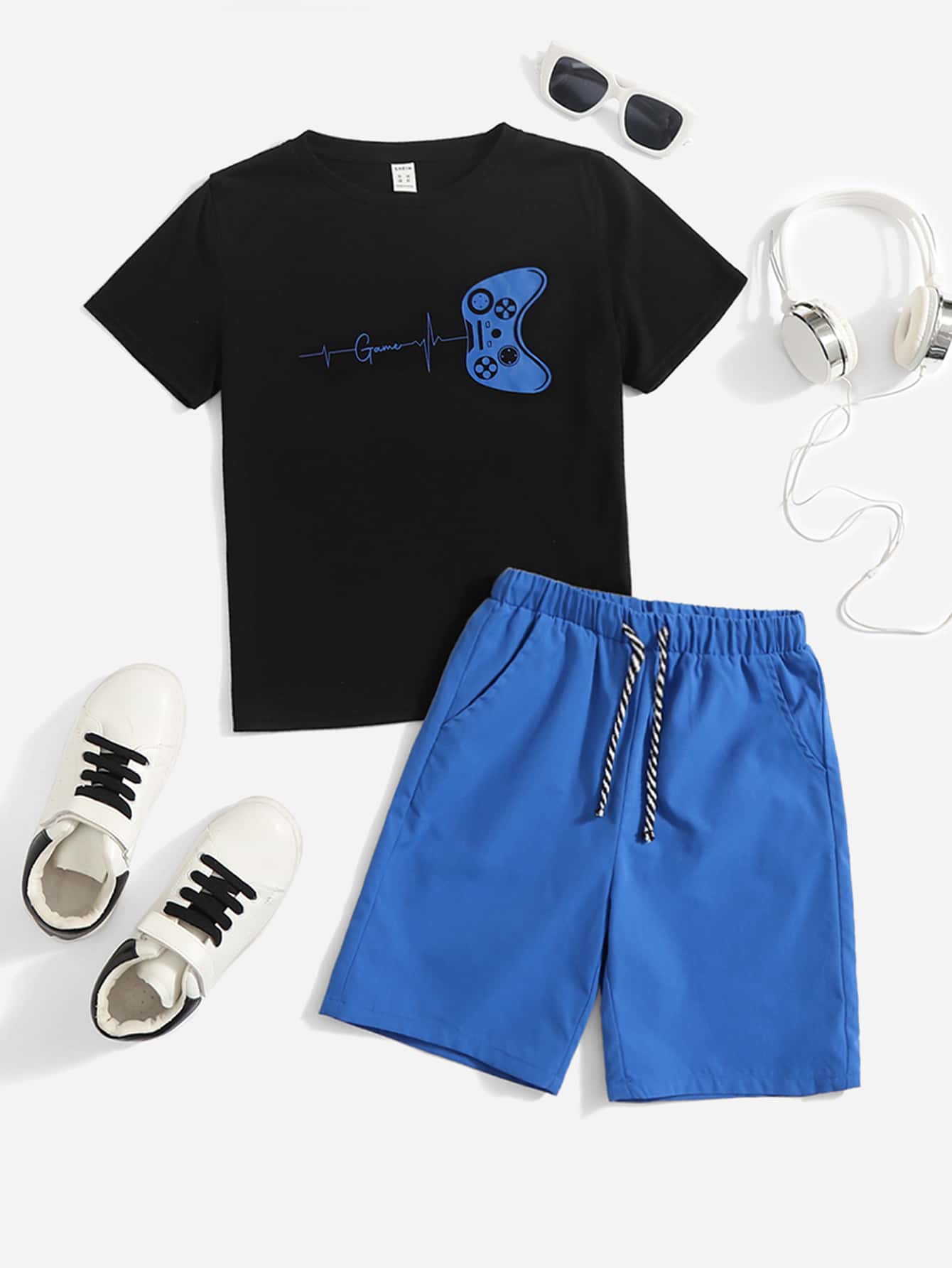 Tween Boy Gamepad & Letter Graphic Tee & Drawstring Waist Shorts