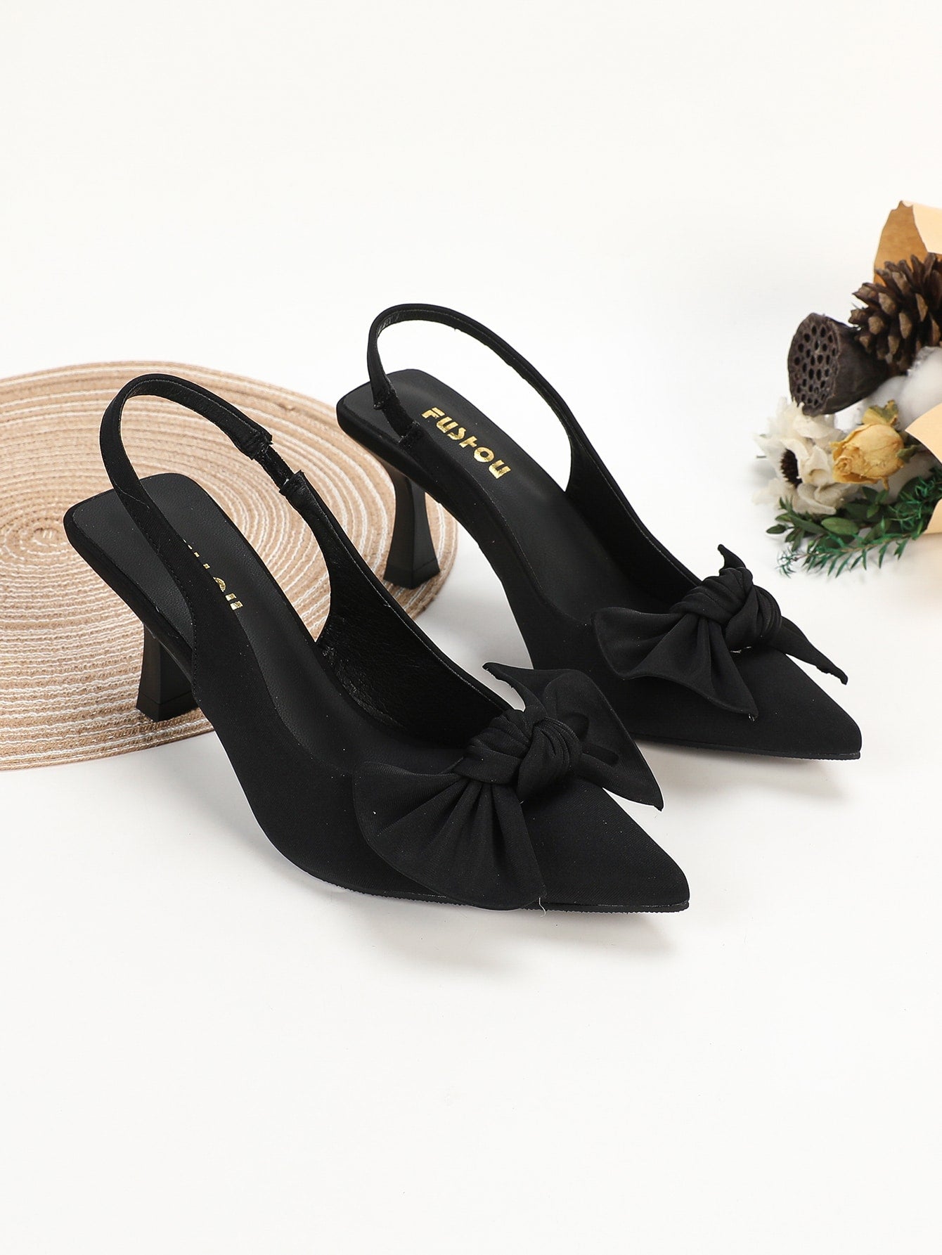 Bow-tie Small Thick Heel Pumps, Pointed Toe, Shallow Mouth, Hollow Back Sandals