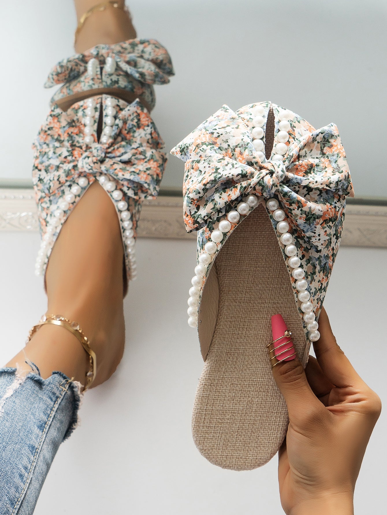 Bow & Faux Pearls Detail Mule Flats, Multi-color Printed Women's Flat Shoes With Bowknot & Flower Detail