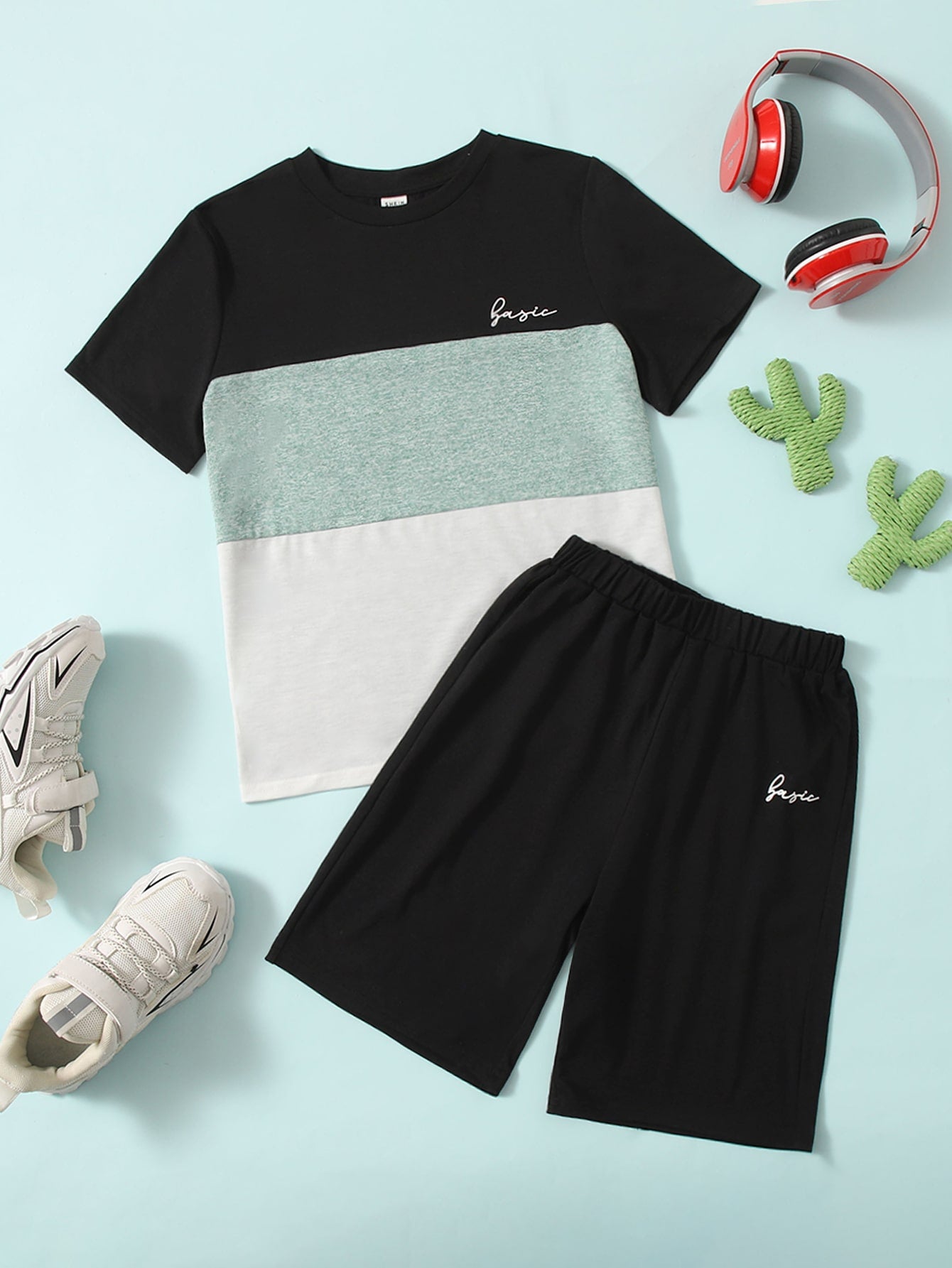 Tween Boy Casual Comfortable Contrast Color Round Neck Short Sleeve T-Shirt And Shorts Set