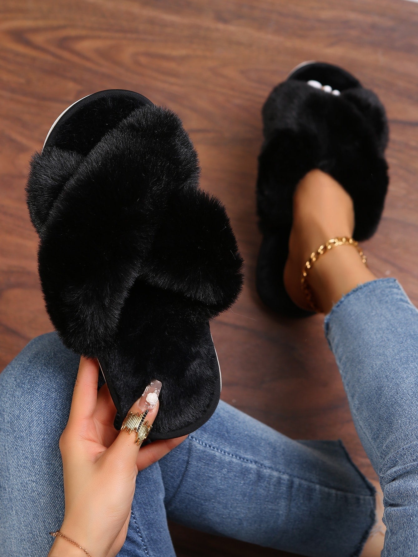 Women Criss Cross Fluffy Slippers, Flatform Open Toe Slippers For Bedrooms