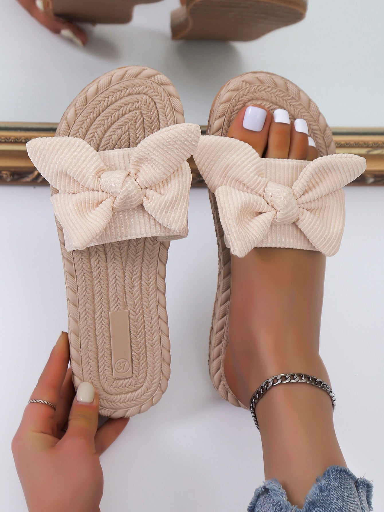 Cute Girl's Bow Striped Elements Pink Slippers, Popular Style For Casual Outing And Beach Time