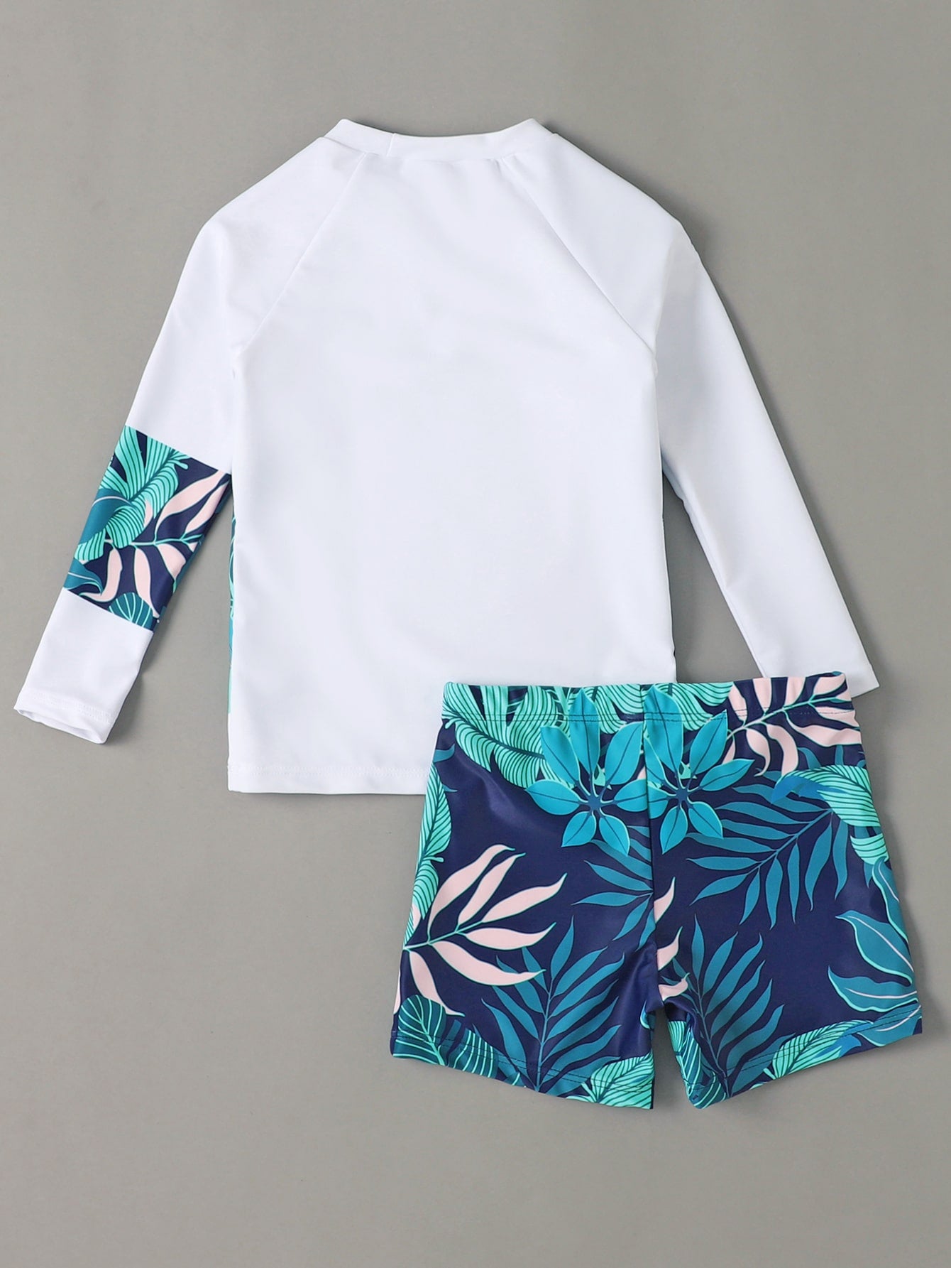 Young Boy Surfing Theme Print Raglan Sleeve Top And Random Print Swim Shorts Set