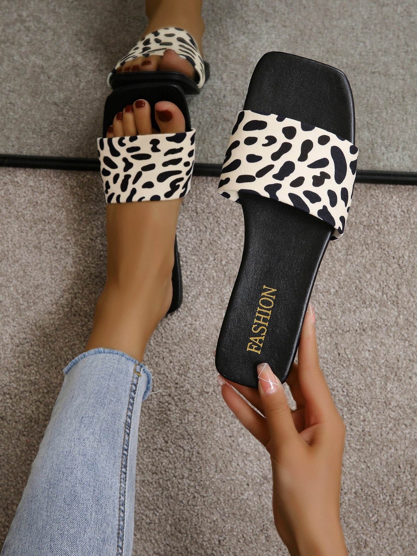 Women Canvas Leopard Pattern Single Band Slide Sandals, Fashion Summer Flat Sandals