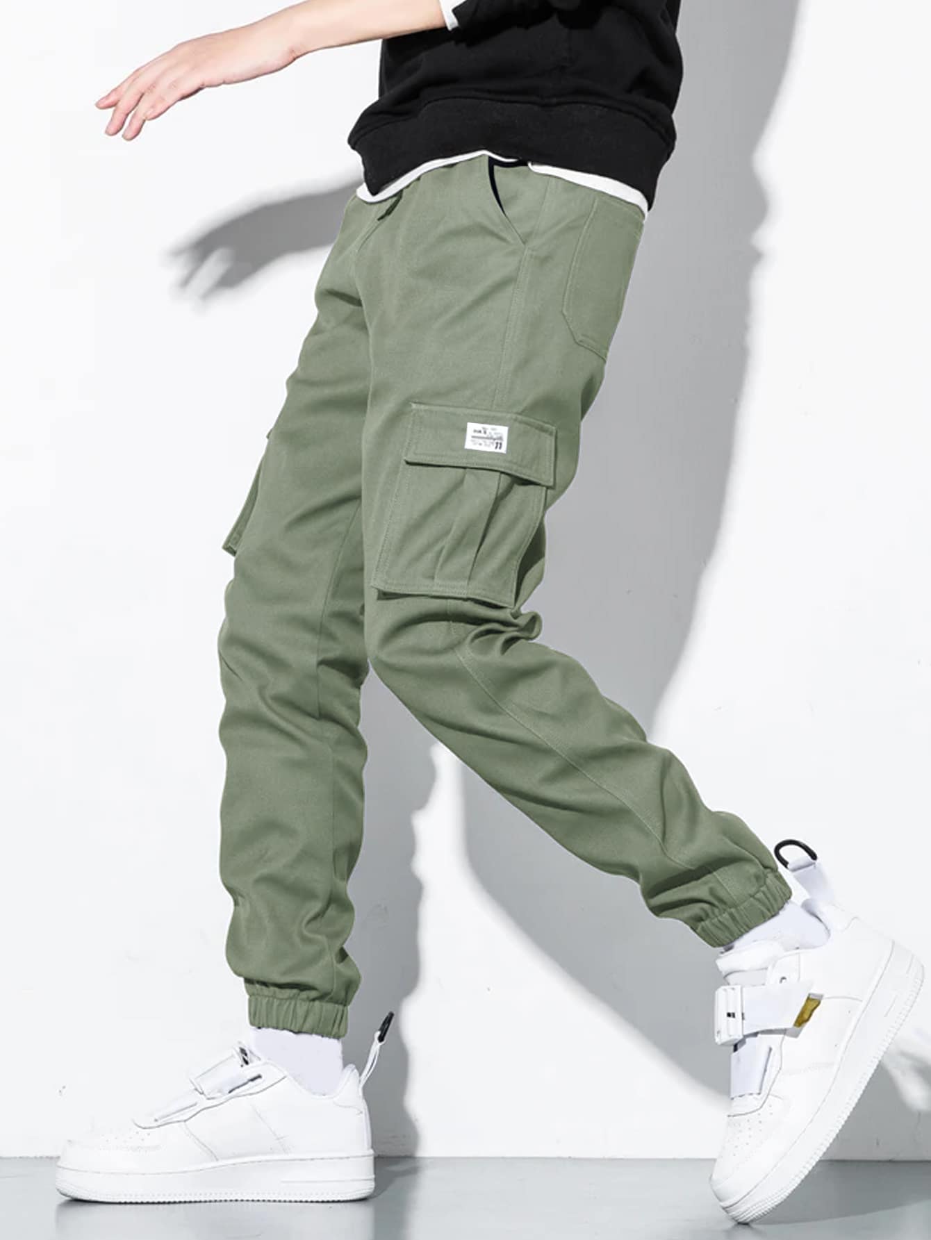 Men Letter Patched Flap Pocket Cargo Pants