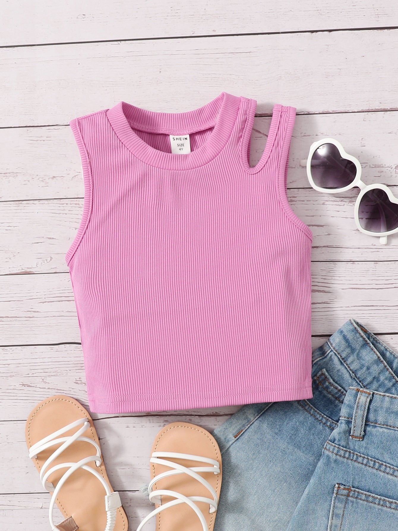 Young Girl Casual And Comfortable Sleeveless Camisole With Round Neck, Plain Color Tank Top