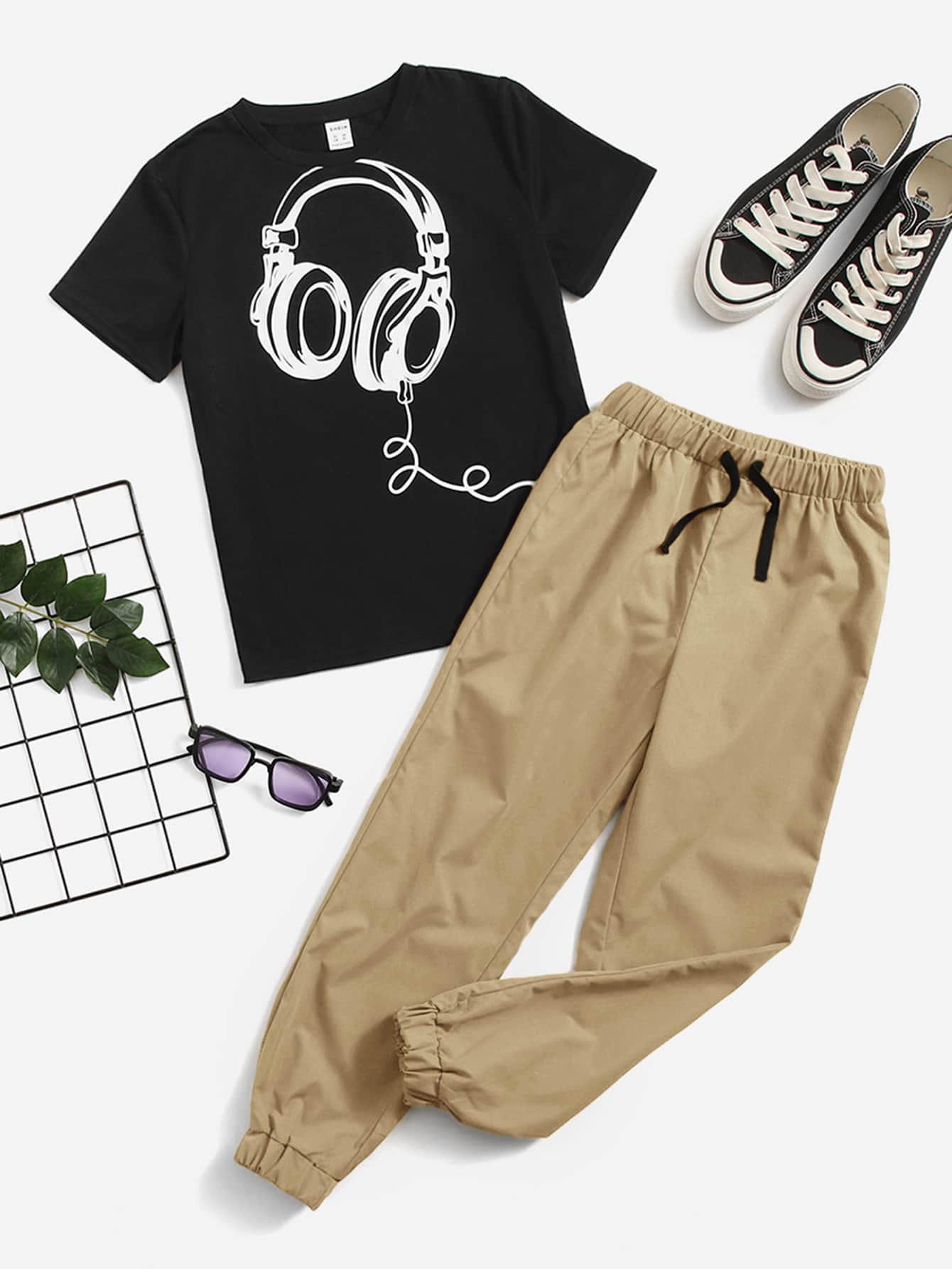 Tween Boy Headphone Print Tee & Drawstring Waist Pants