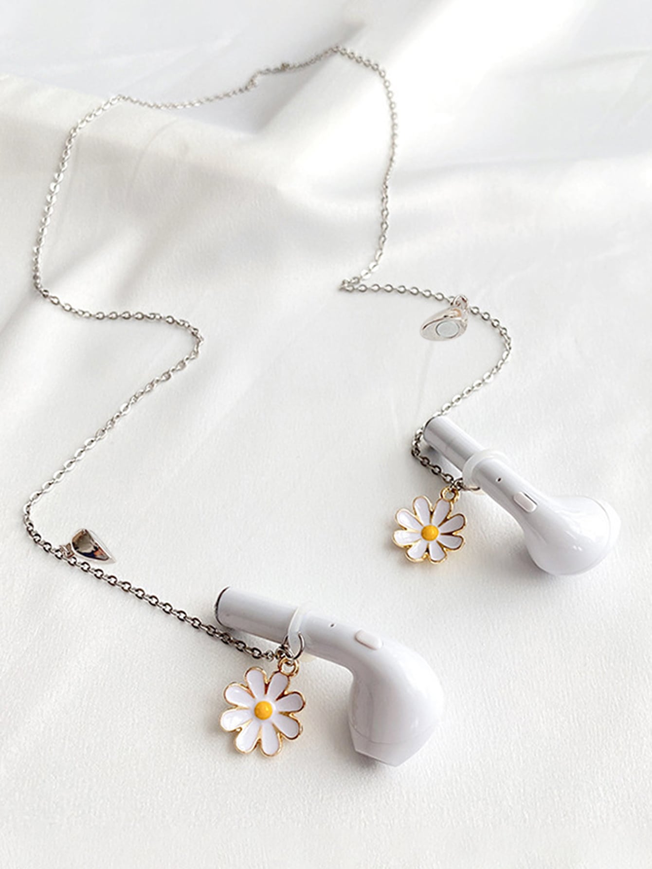 Earphone With Anti-Lost Chain, Wireless Apple Airpods Anti-Fall Device, Daisy Simple Chain For Glasses And Earphones