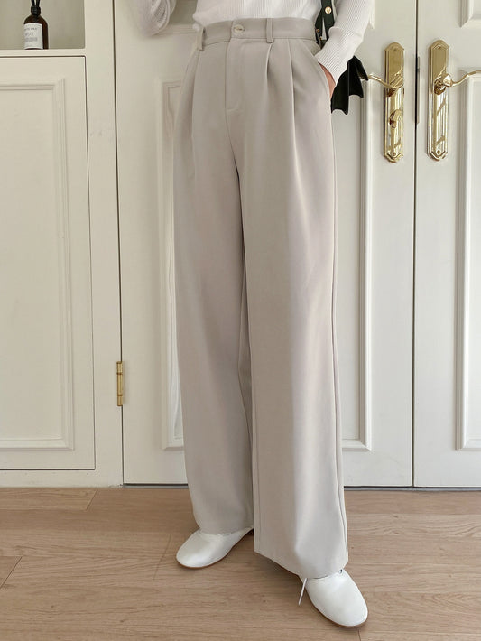 Plicated Detail Suit Pants