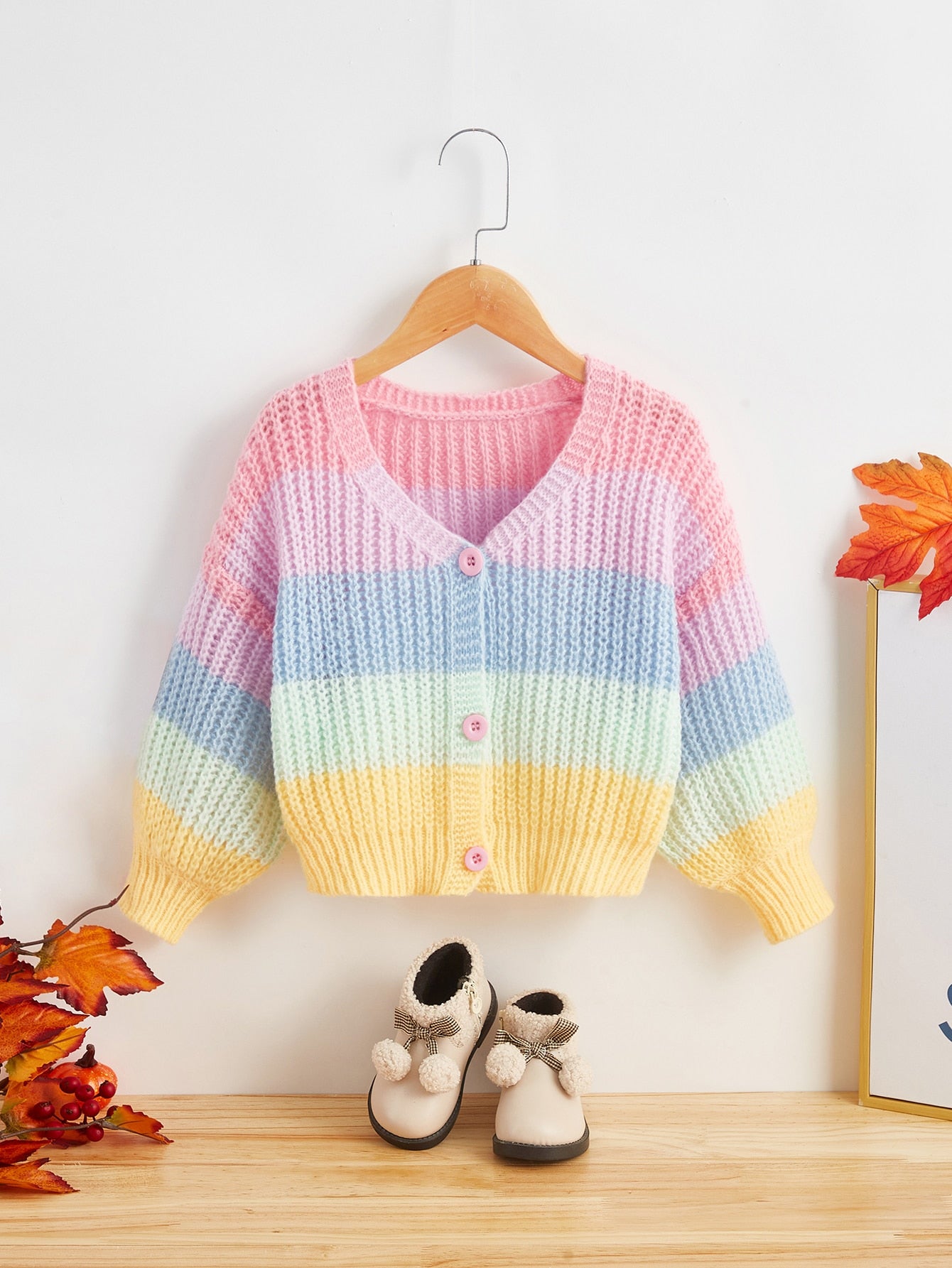 Young Girl V-Neck Button-Front Contrast Long-Sleeved Knit Cardigan