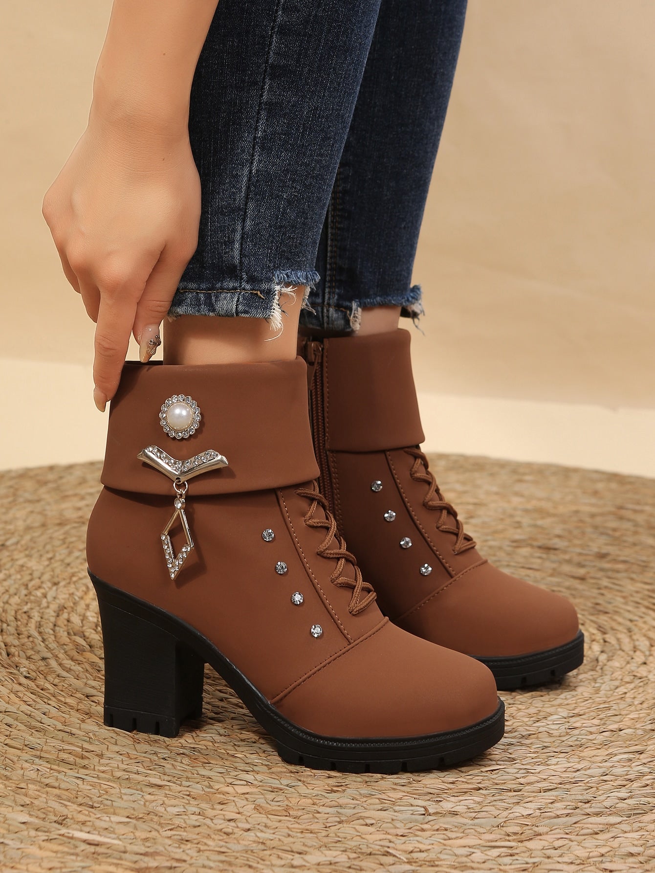 Rhinestone Decor Lace-up Front Chunky Heeled Classic Boots, Fashionable Brown Rhinestone Decor Solid Color Women's Boots