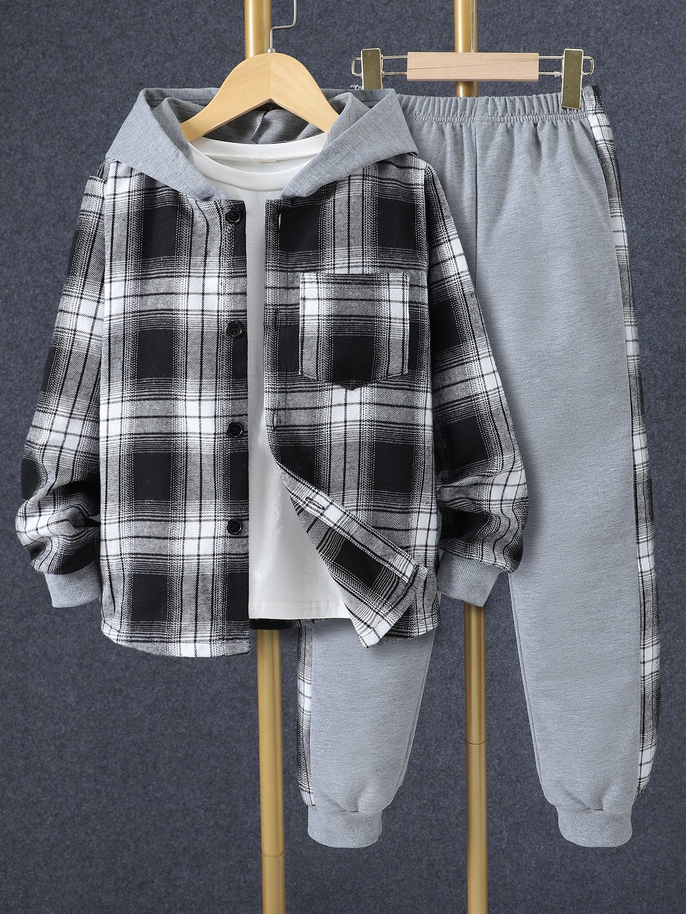 Tween Boy 1pc Plaid Print Button Front Hooded Shirt & 1pc Sweatpants