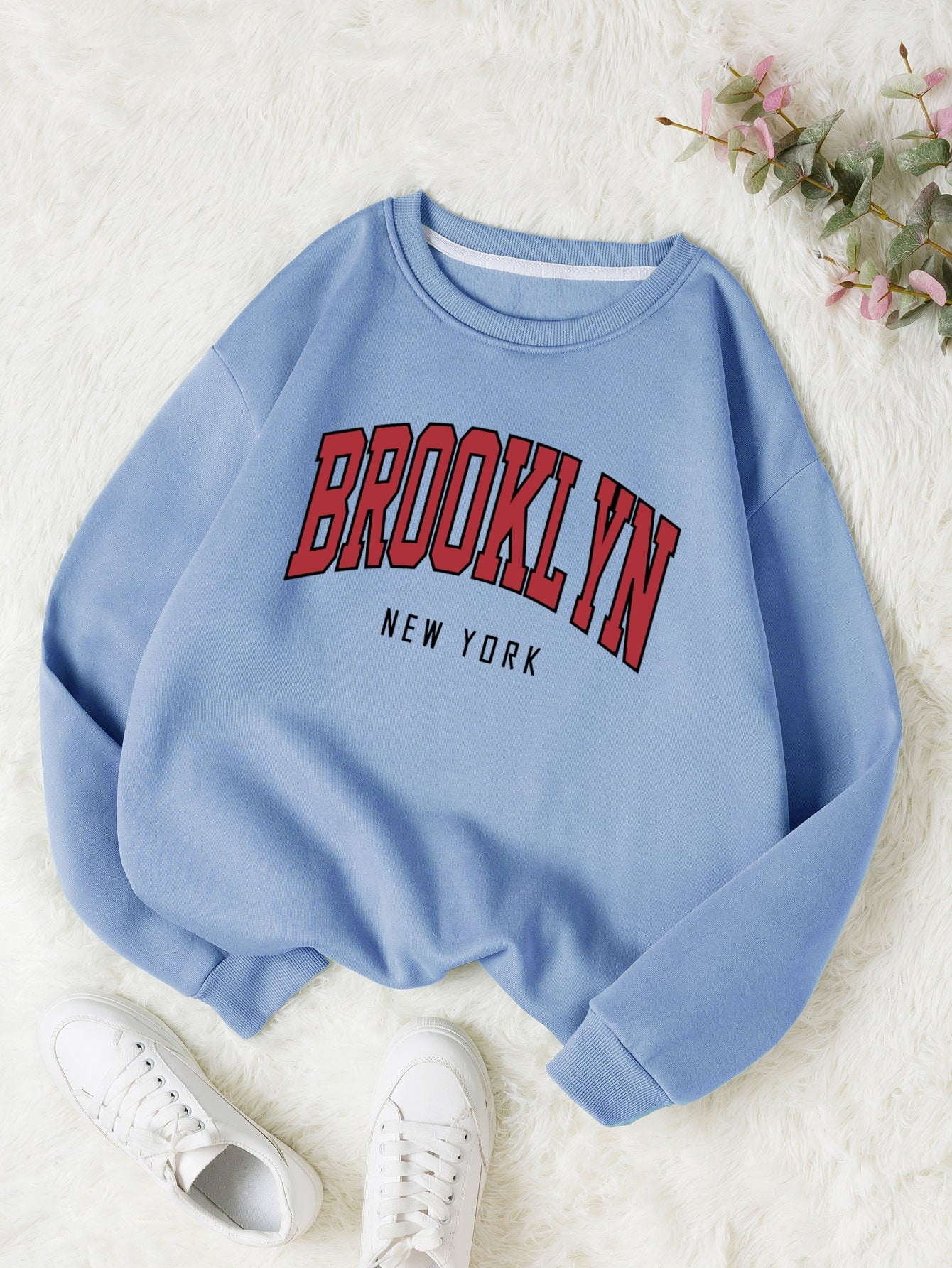 Qutie Letter Graphic Thermal Lined Sweatshirt