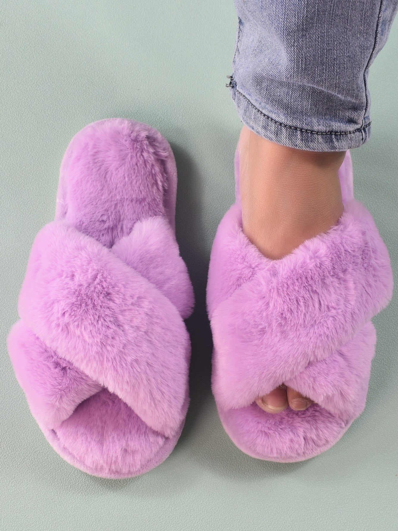 Fashion White Slippers For Women, Fluffy Cross Strap Bedroom Slippers