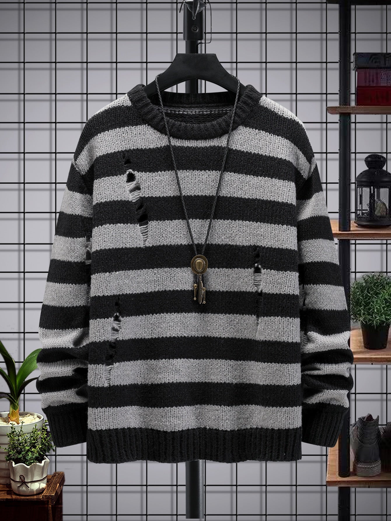 Men Striped Pattern Ripped Drop Shoulder Sweater