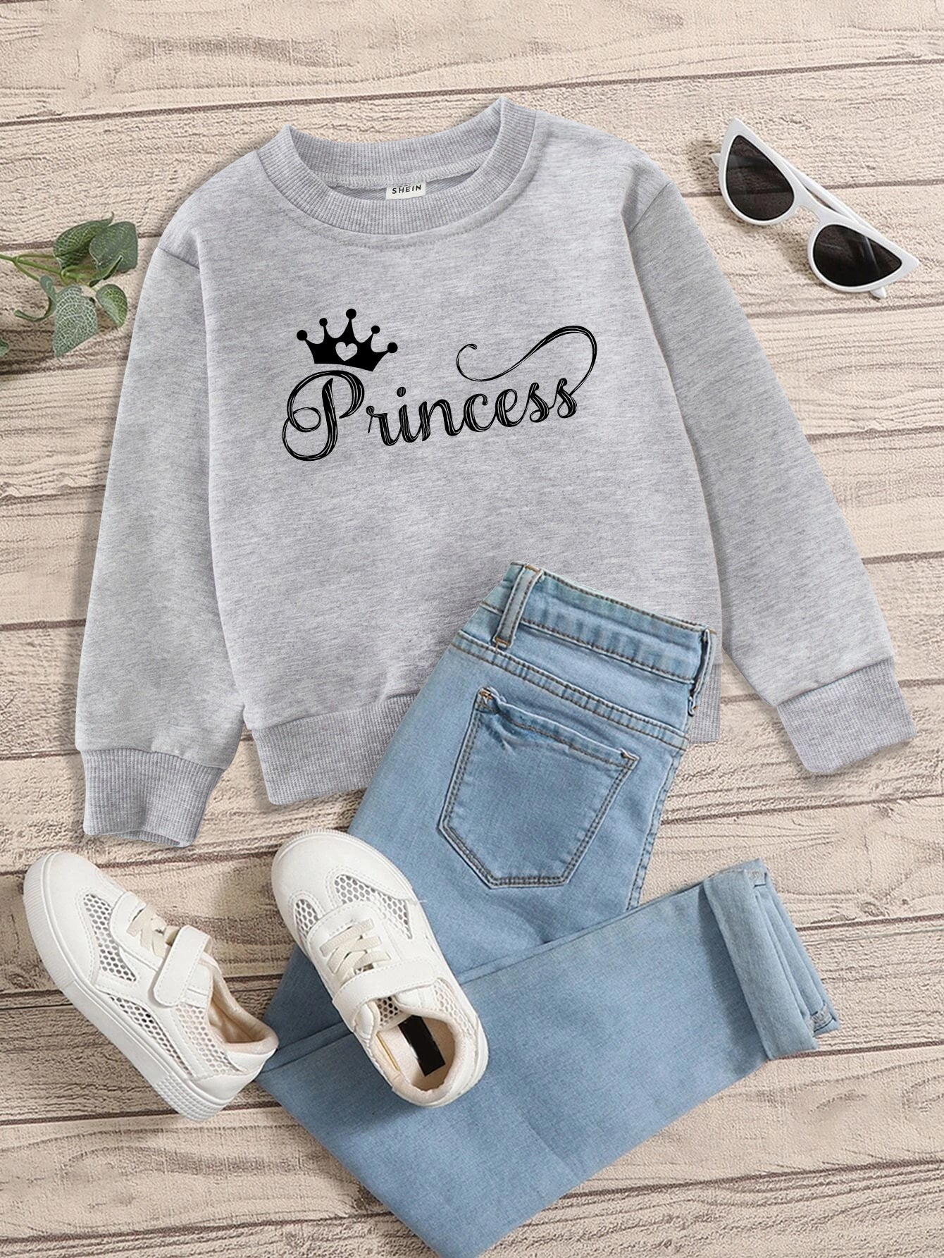 Young Girl 1pc Crown & Letter Graphic Pullover