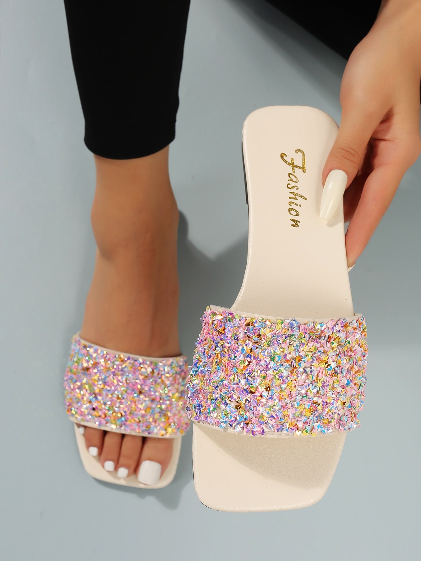 New Fashion Sequin Flat Beach Slippers, Outdoor Open Toe Slip-On Women's Sandals, Perfect For All Occasions