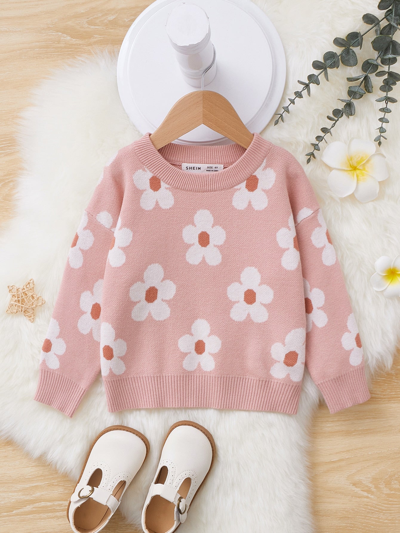 Young Girl Floral Pattern Drop Shoulder Sweater