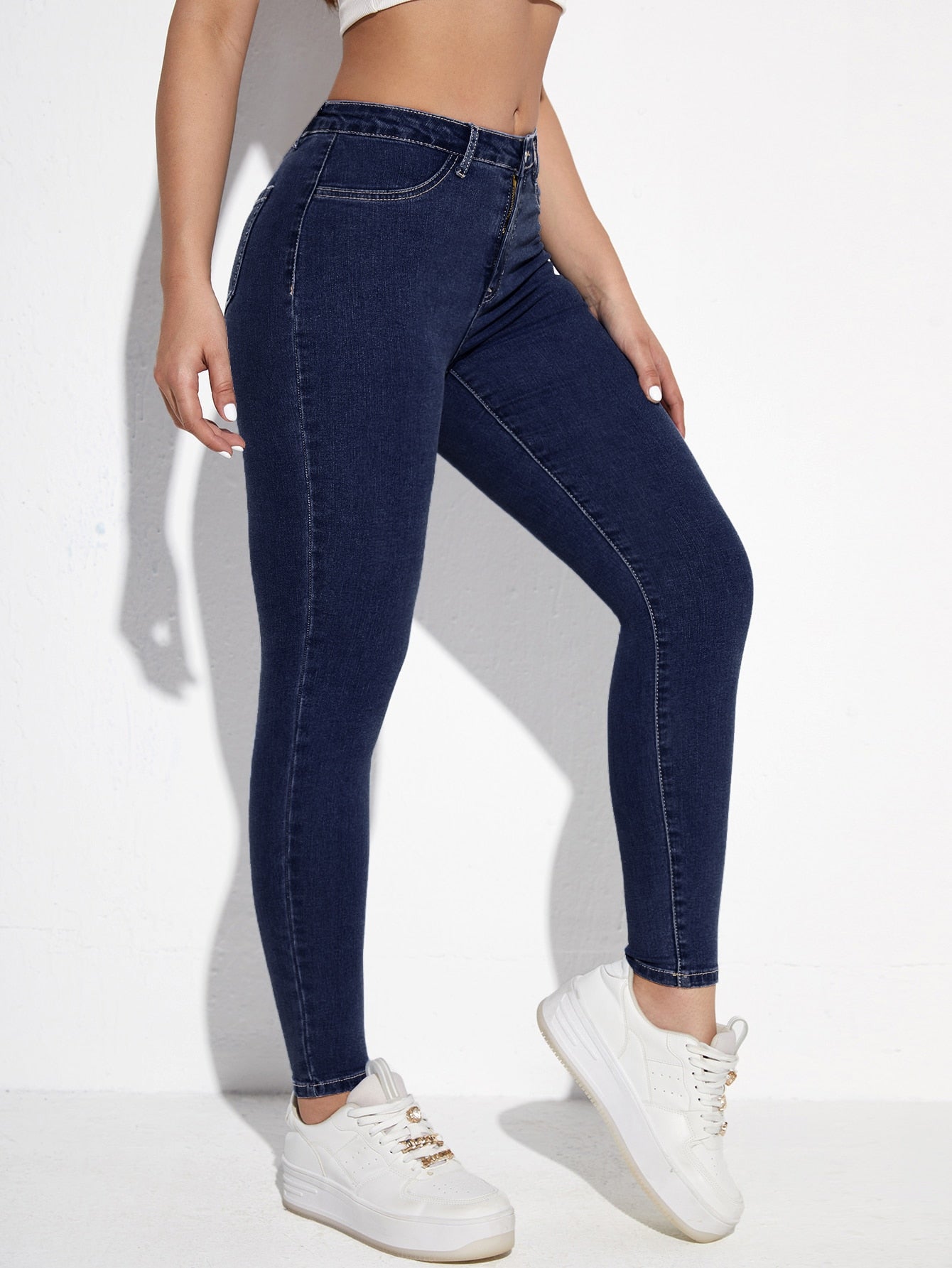 Slant Pocket Skinny Jeans