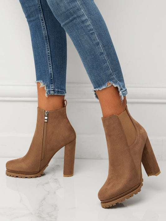 Women's Elegant Brown Solid Color Chelsea Boots With Faux Suede, Side Zipper And Chunky Heels