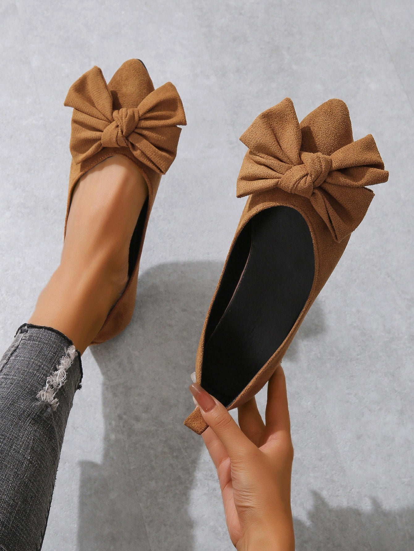 Bow Decor Point Toe Ballet Flats