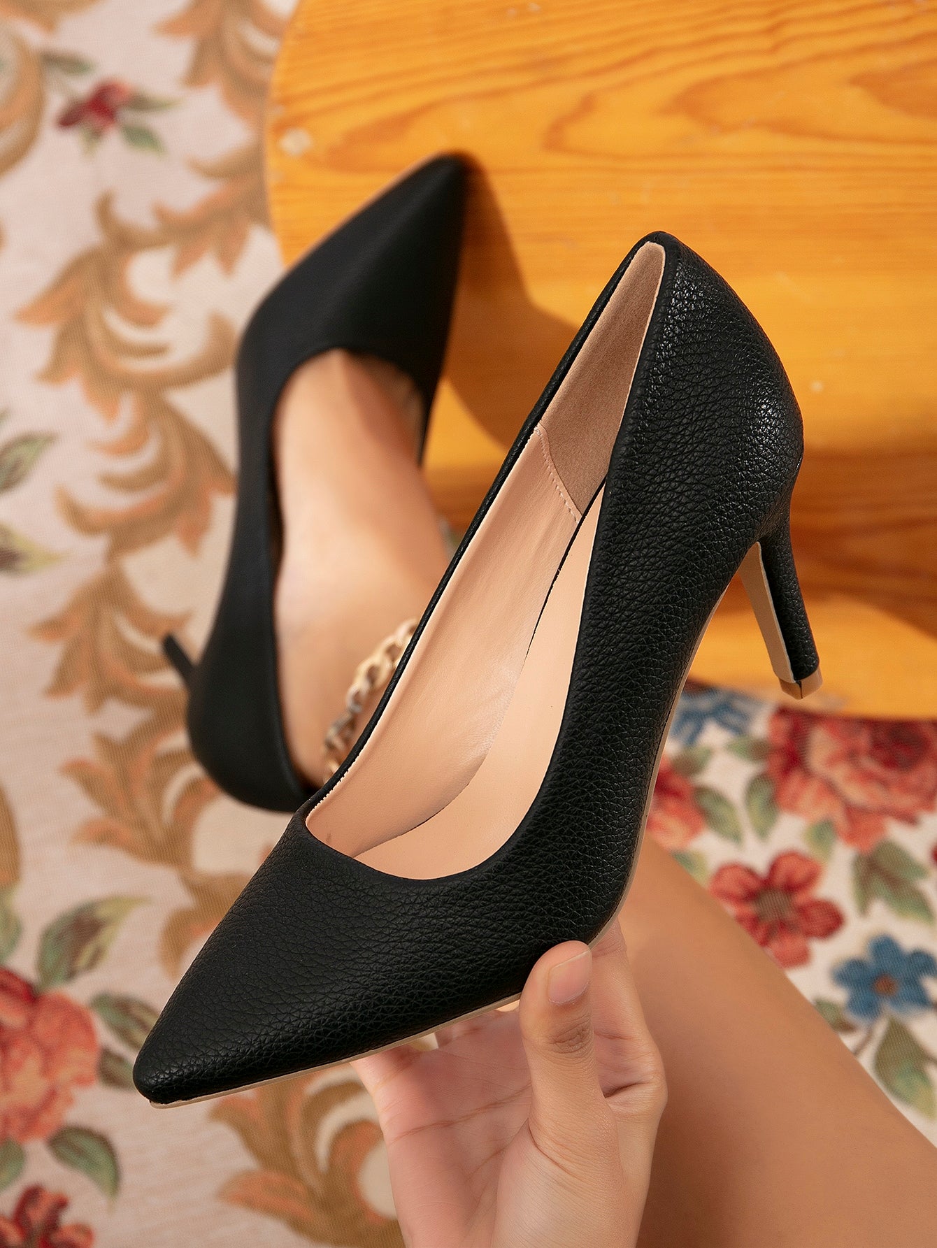 Women Brown Elegant Pumps, Point Toe Stiletto Heeled Court Pumps