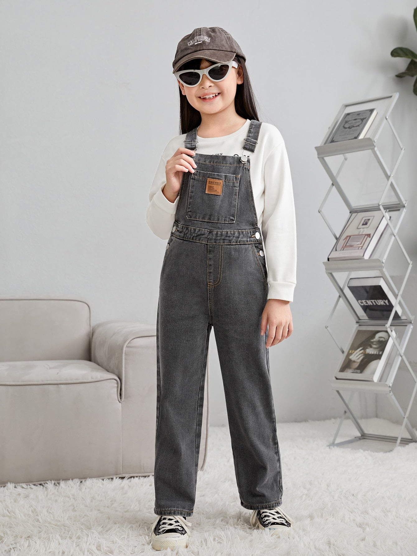 Tween Girl Patched Detail Denim Overalls