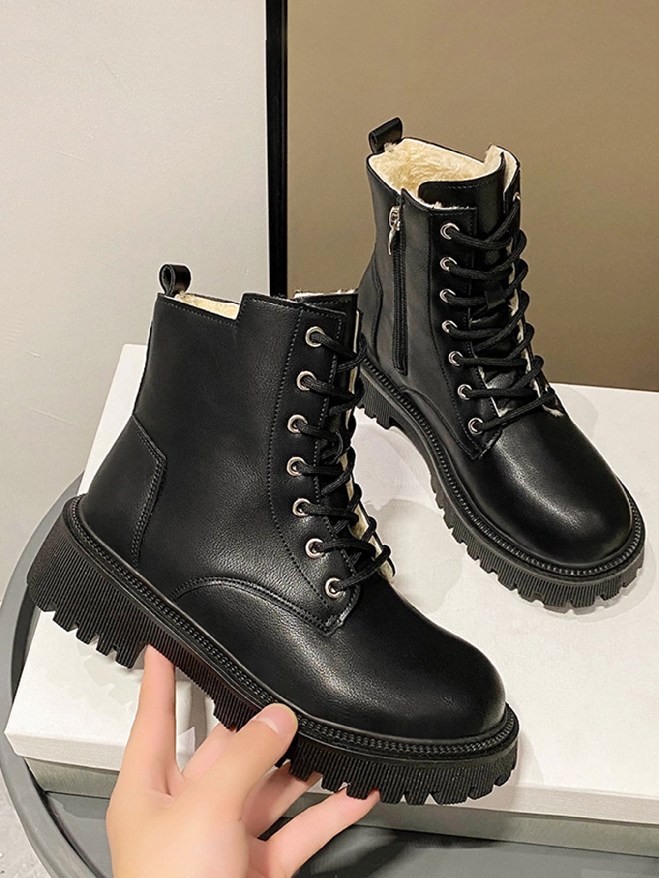 Women's Solid Color Fashion Boots With Side Zipper, Lace-up, Front Protection And Thermal Lining