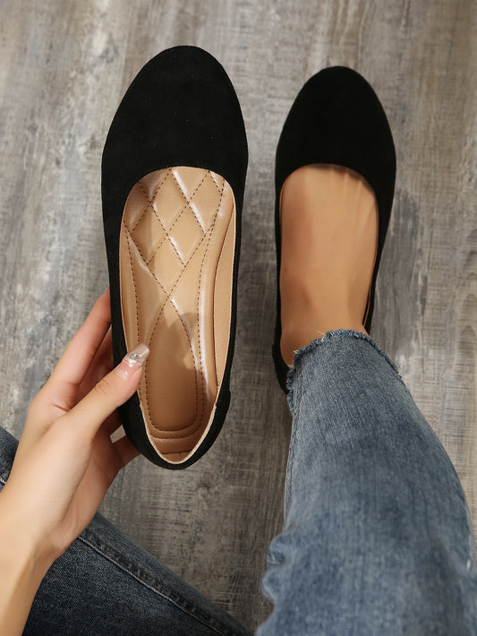 Women Black Faux Suedette Flats, Fashionable Round Toe Slip On Ballet Flats