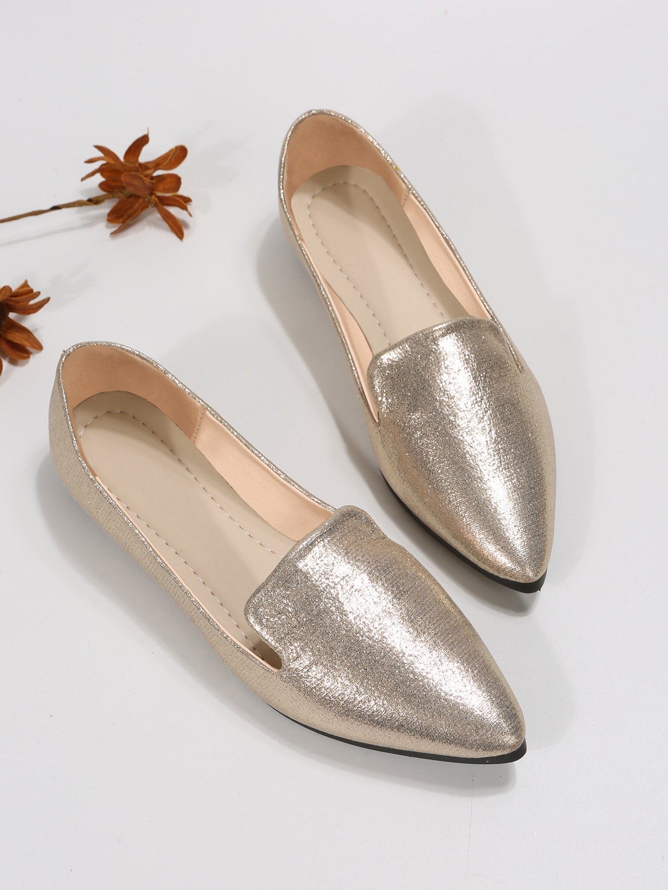 Metallic Point Toe Flat Loafers,Women's Shiny Gold Flat-Colored Shoes With Pointed Toes, Suitable For All Seasons, Made Of Elegant PU Material