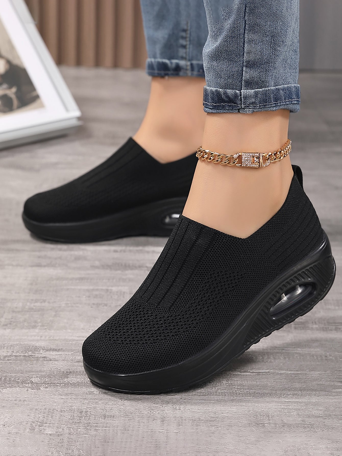 Women Minimalist Slip On Low-top Rocking Shoes, Sporty Outdoor Sneakers