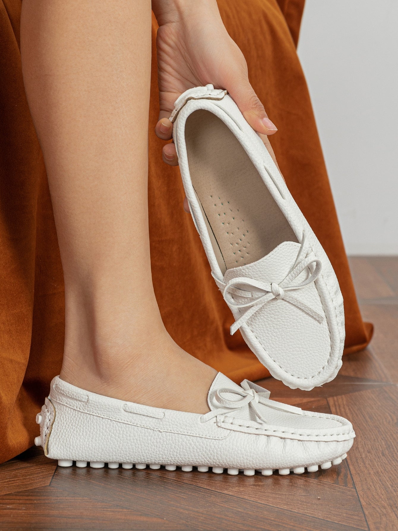 Women White Bow Decor Flat Loafers, Preppy Round Toe Flat Shoes