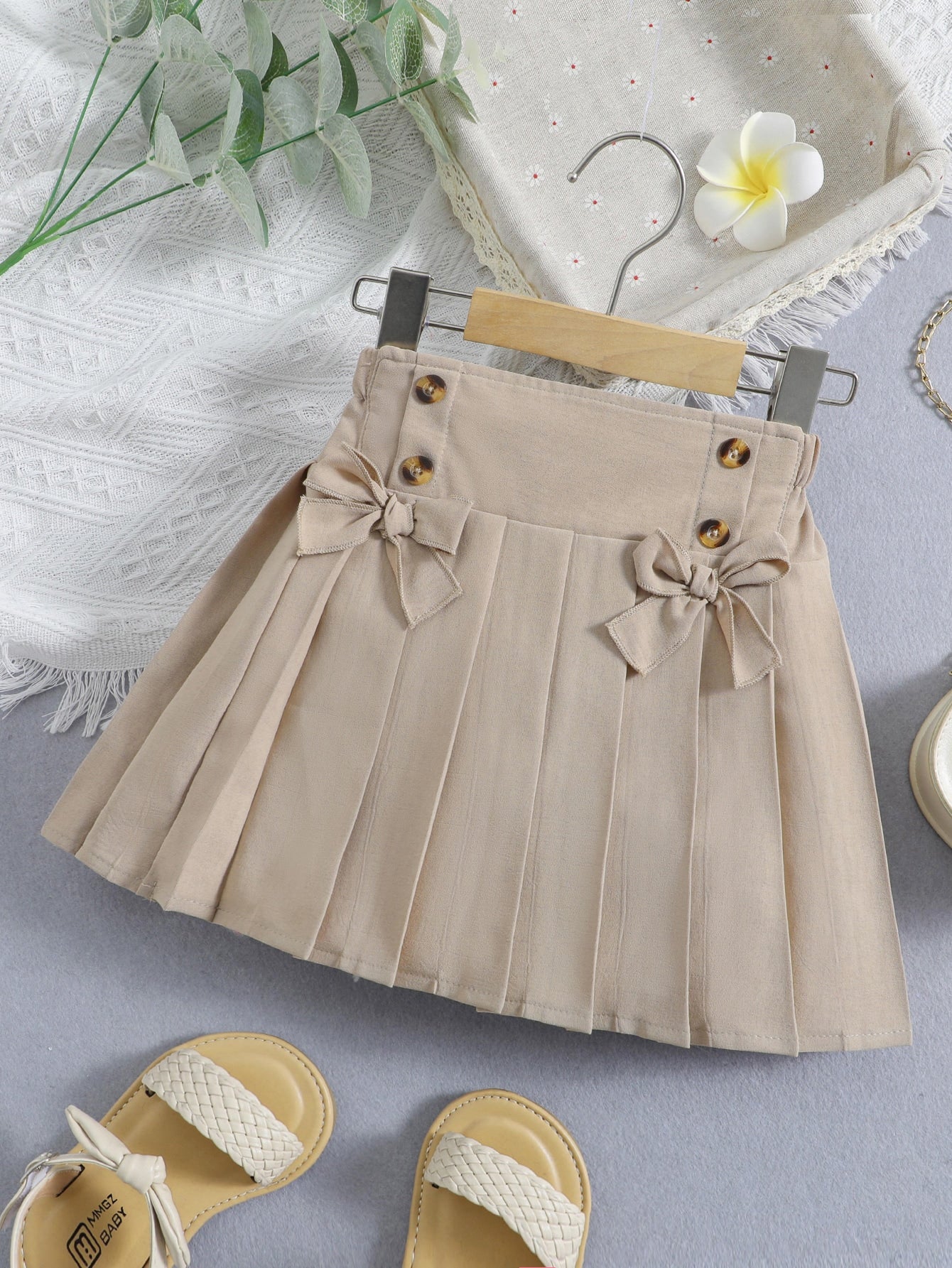 Young Girl Bow Front Pleated Skirt