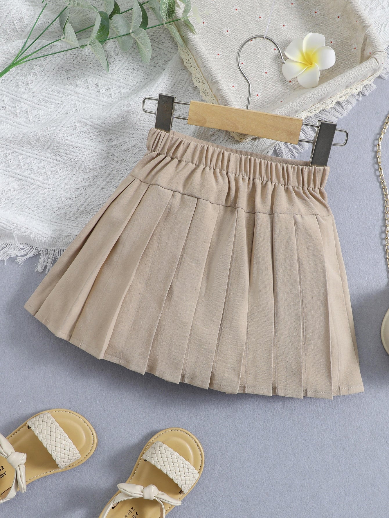 Young Girl Bow Front Pleated Skirt