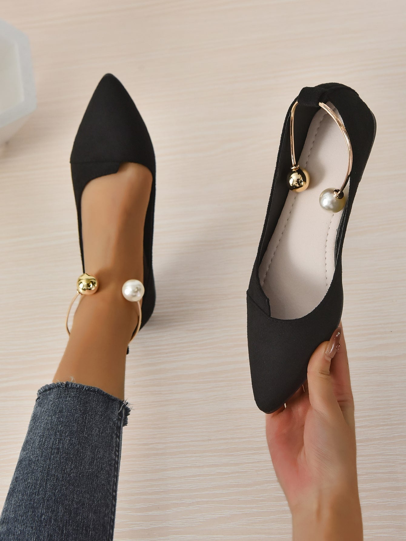 Ladies' Stylish Metal Ring Decoration Lotus Pink Pointed Toe Shoes